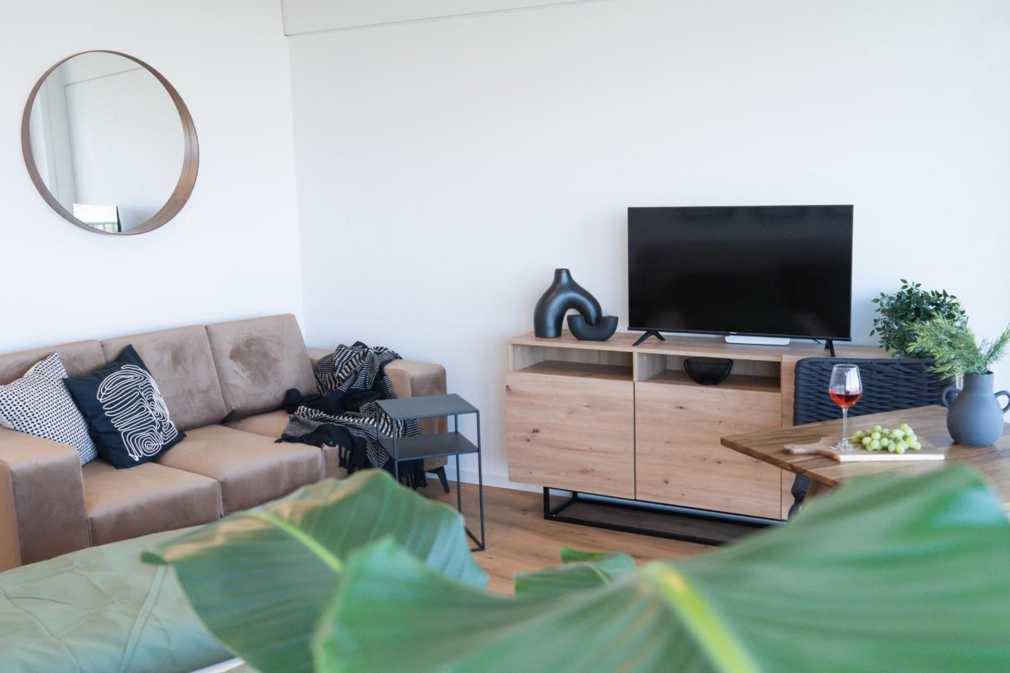 Helles Apartment Mit Tollem Blick Ueber アウグスブルク エクステリア 写真