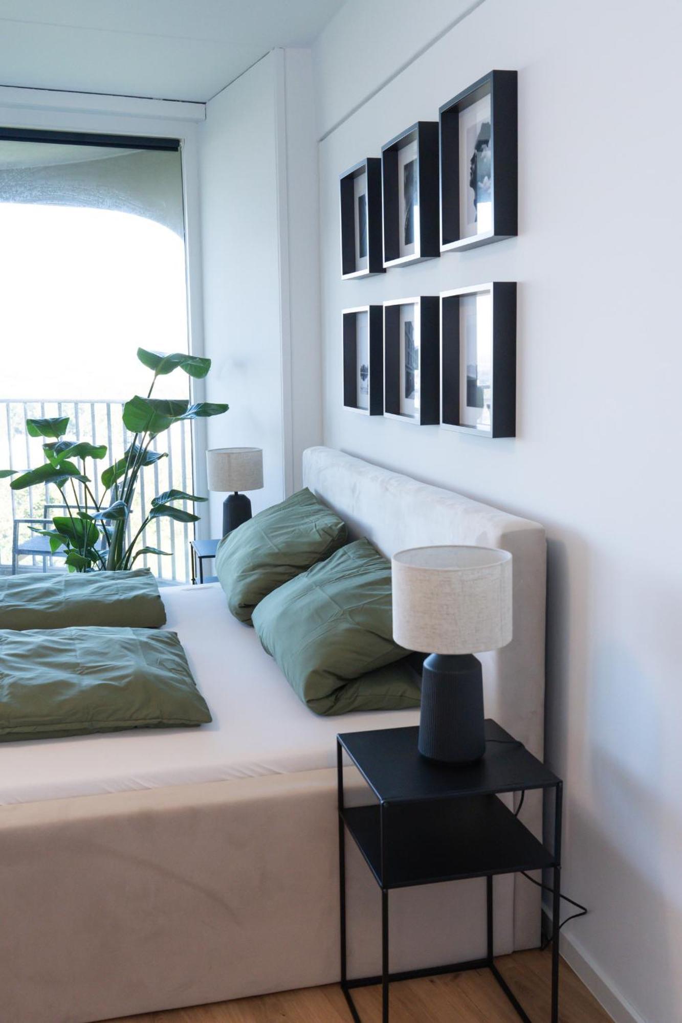 Helles Apartment Mit Tollem Blick Ueber アウグスブルク エクステリア 写真