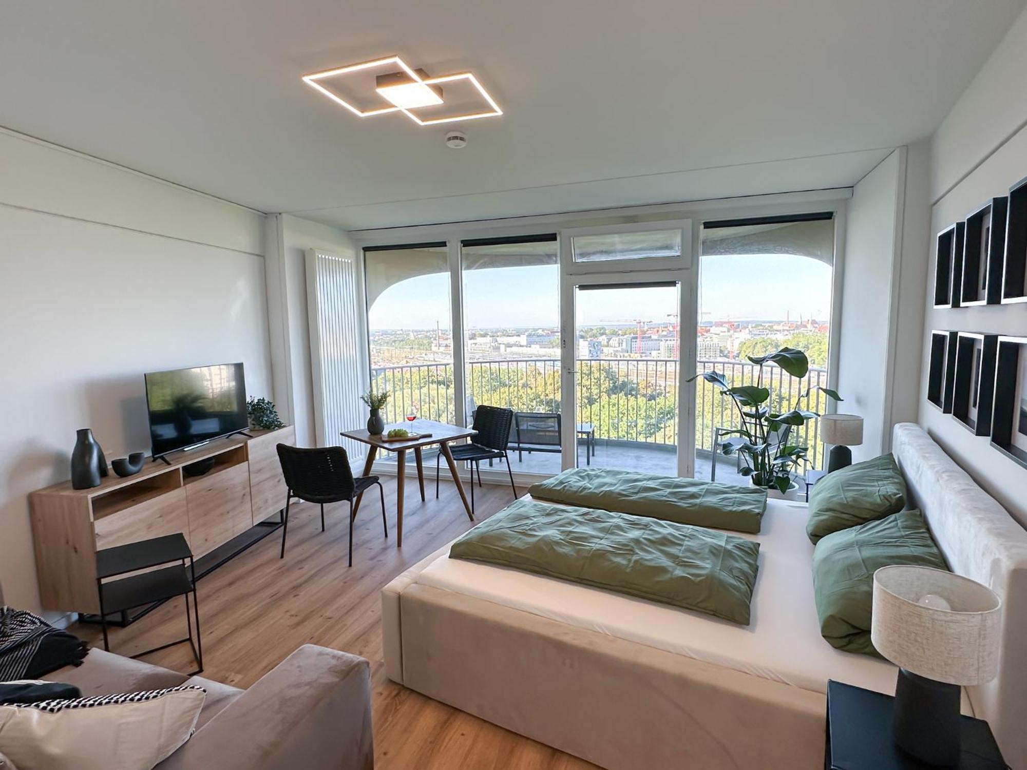 Helles Apartment Mit Tollem Blick Ueber アウグスブルク エクステリア 写真